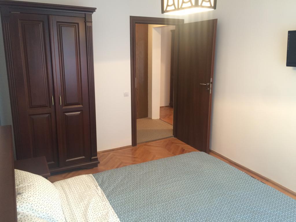 Apartment Krondays براشوف المظهر الخارجي الصورة